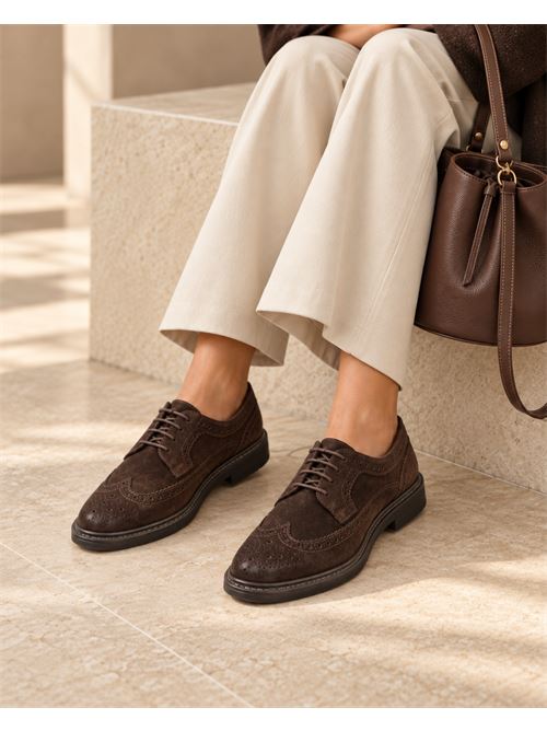 Stringata in camoscio marrone scuro con lavorazione brogue FUNNY DUCK | VR60002CAMOSCIODARK BROWN
